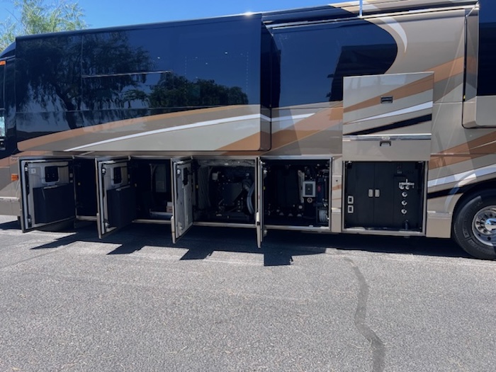 2014 Prevost Outlaw H3-45 For Sale