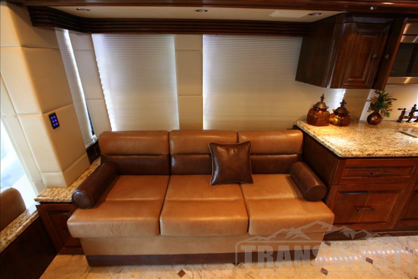 2014 Prevost Outlaw H3-45 For Sale