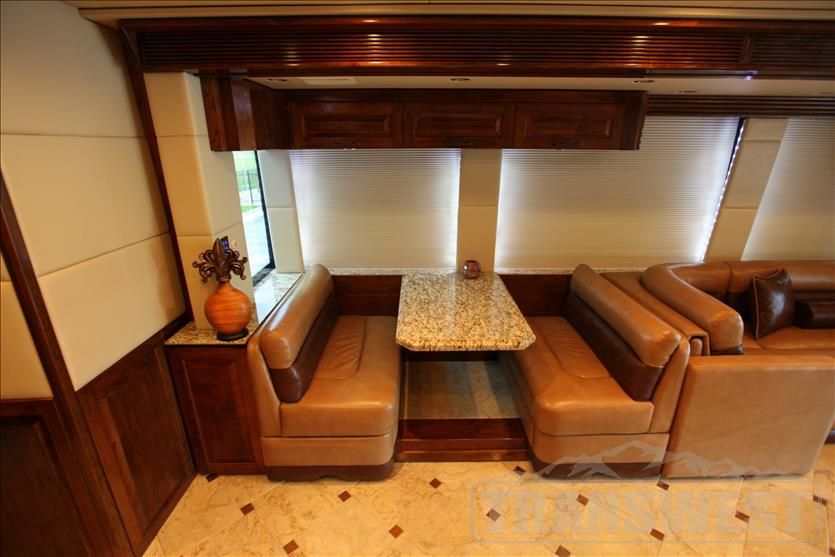 2014 Prevost Outlaw H3-45 For Sale