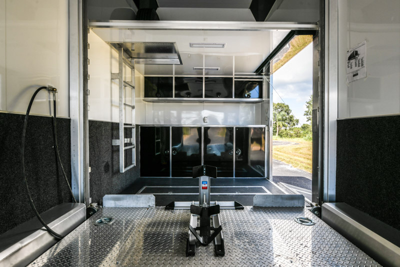 2015 Prevost Trailer For Sale