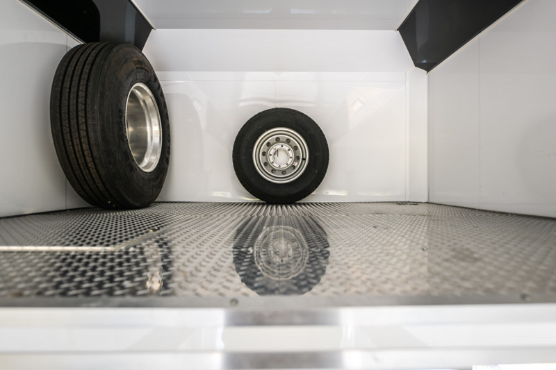 2015 Prevost Trailer For Sale