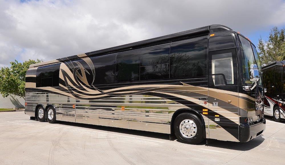 2015 Prevost Emerald X3 For Sale