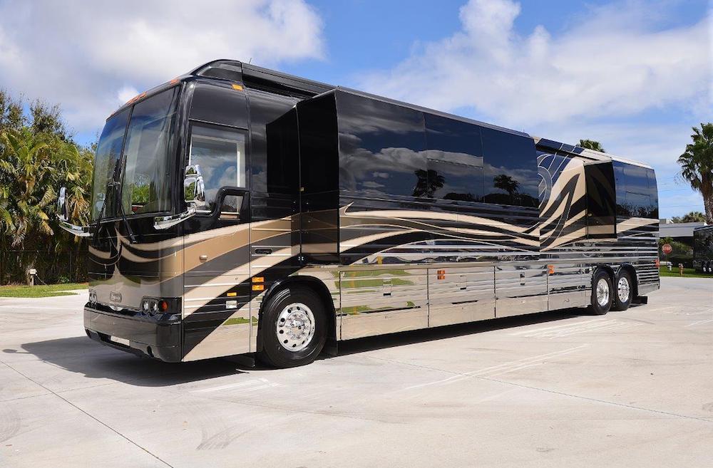 2015 Prevost Emerald X3 For Sale