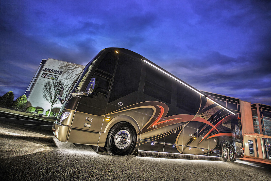 2015 Prevost Featherlite H3-45 For Sale