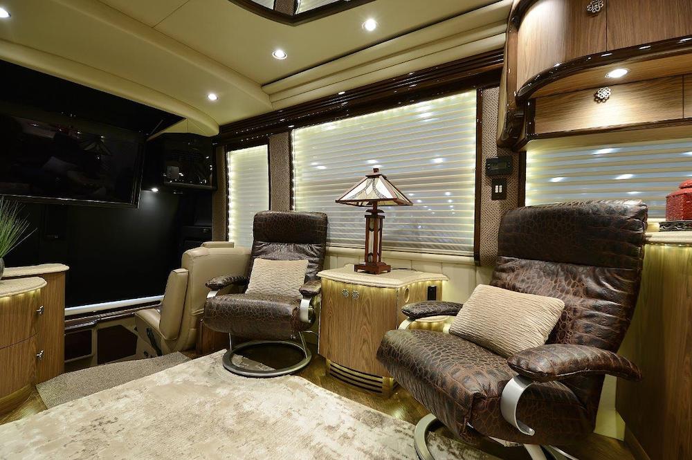 2015 Prevost Liberty H3-45 For Sale