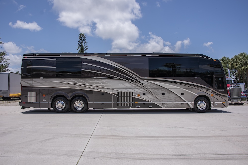 2015 Prevost Liberty H3-45 For Sale