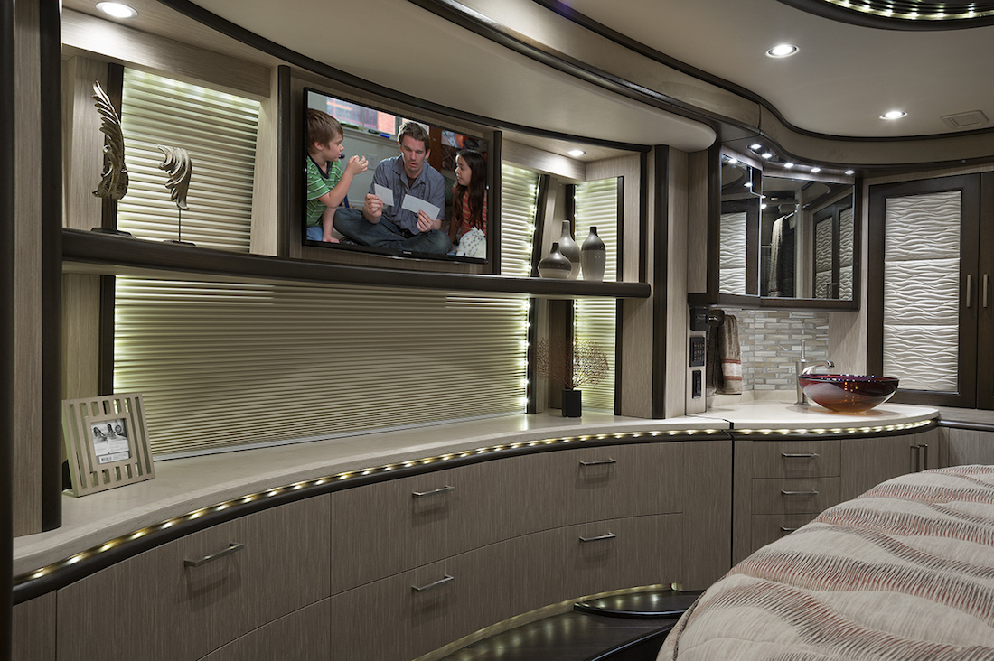 2015 Prevost Liberty H3-45 For Sale