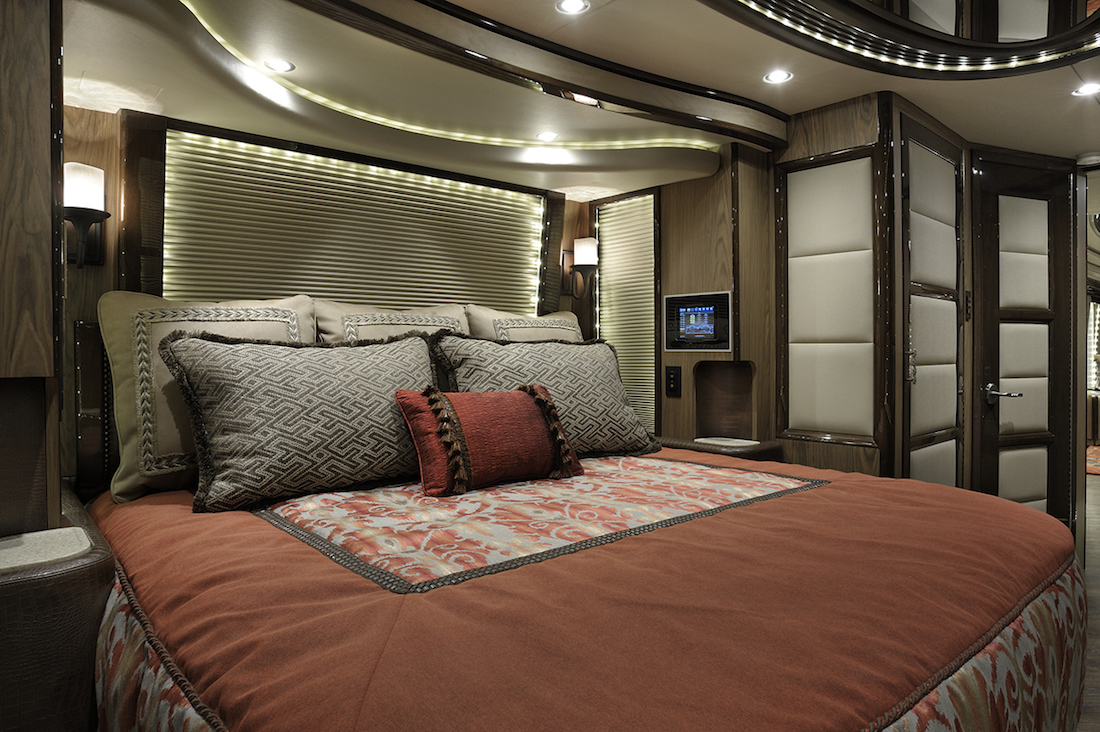 2015 Prevost Liberty H3-45 For Sale