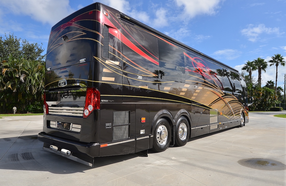 2015 Prevost Liberty H3-45 For Sale