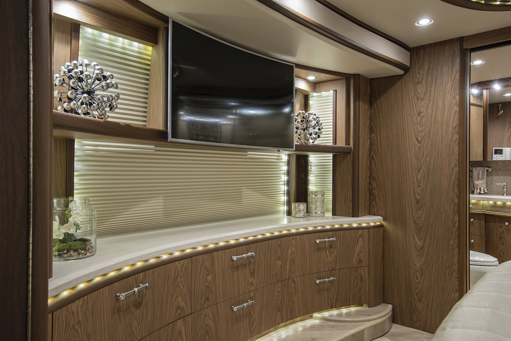 2015 Prevost Liberty H3-45 For Sale