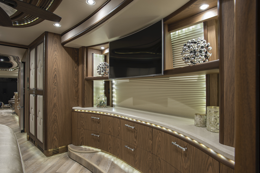 2015 Prevost Liberty H3-45 For Sale