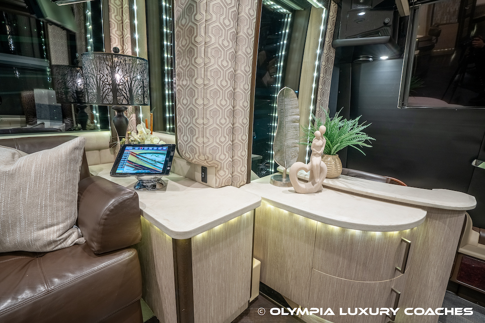 2015 Prevost Liberty H3-45 For Sale