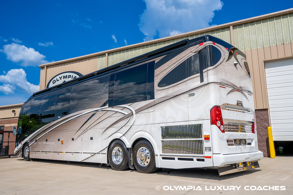 2015 Prevost Liberty H3-45 For Sale