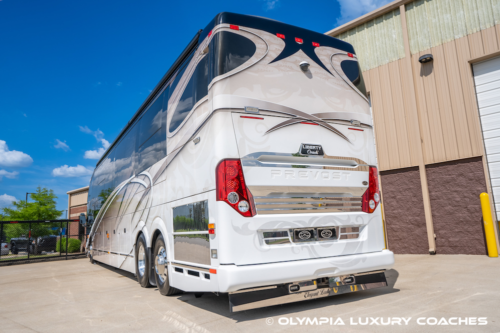 2015 Prevost Liberty H3-45 For Sale