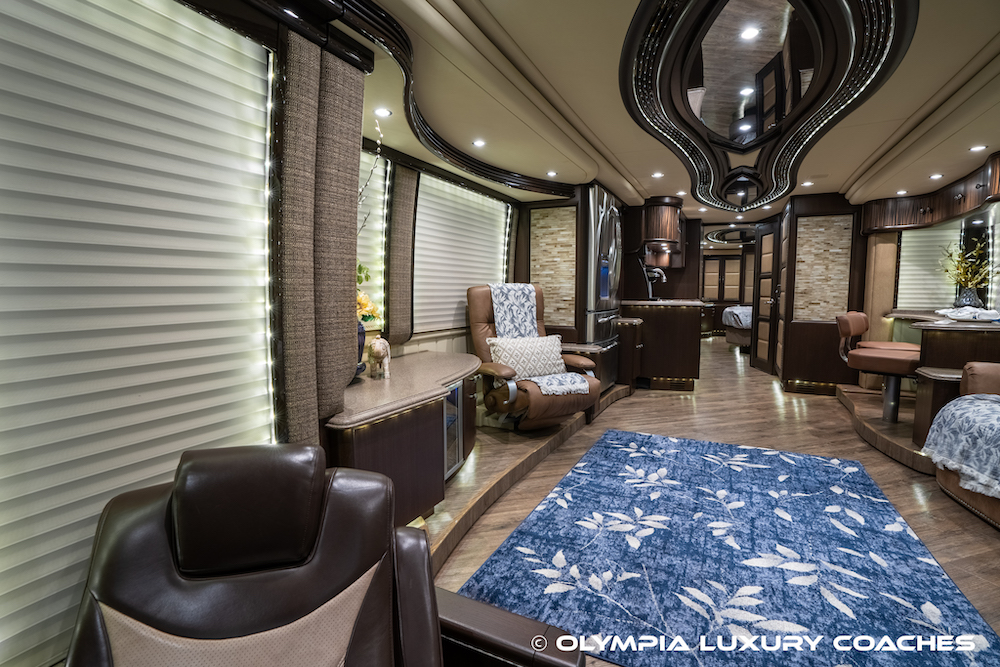 2015 Prevost Liberty H3-45 For Sale