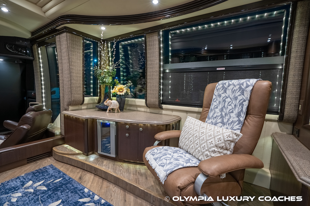 2015 Prevost Liberty H3-45 For Sale