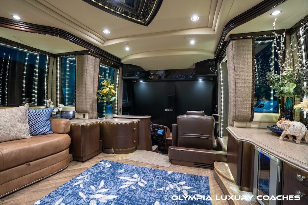 2015 Prevost Liberty H3-45 For Sale