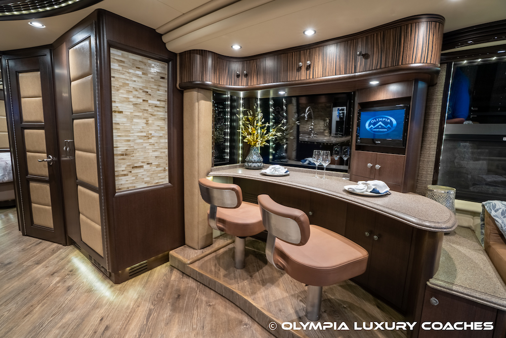 2015 Prevost Liberty H3-45 For Sale