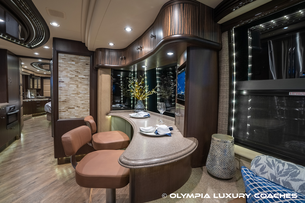 2015 Prevost Liberty H3-45 For Sale