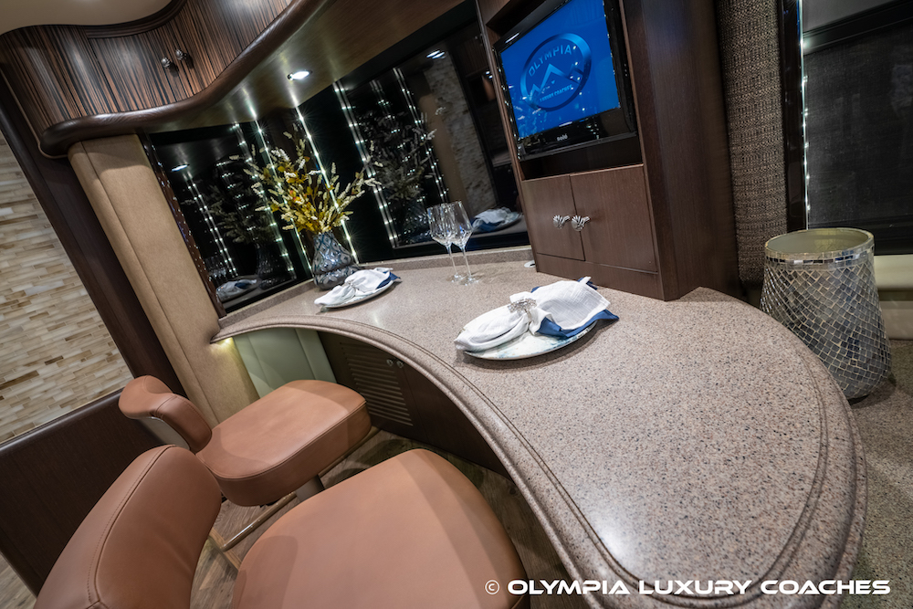 2015 Prevost Liberty H3-45 For Sale