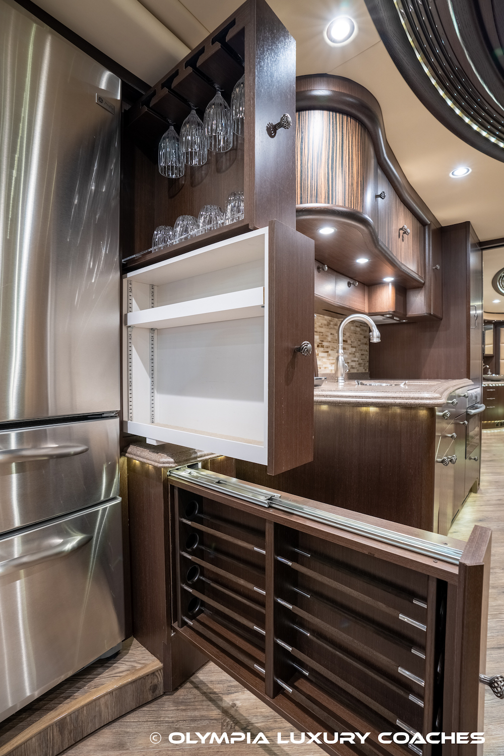 2015 Prevost Liberty H3-45 For Sale