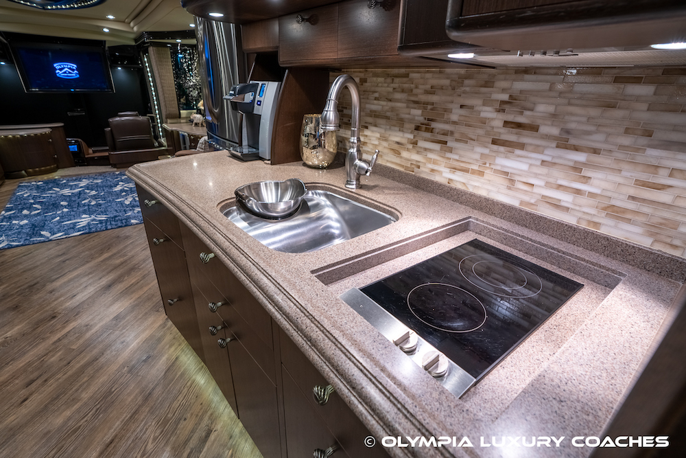 2015 Prevost Liberty H3-45 For Sale