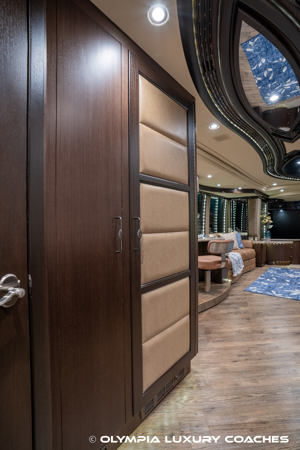 2015 Prevost Liberty H3-45 For Sale