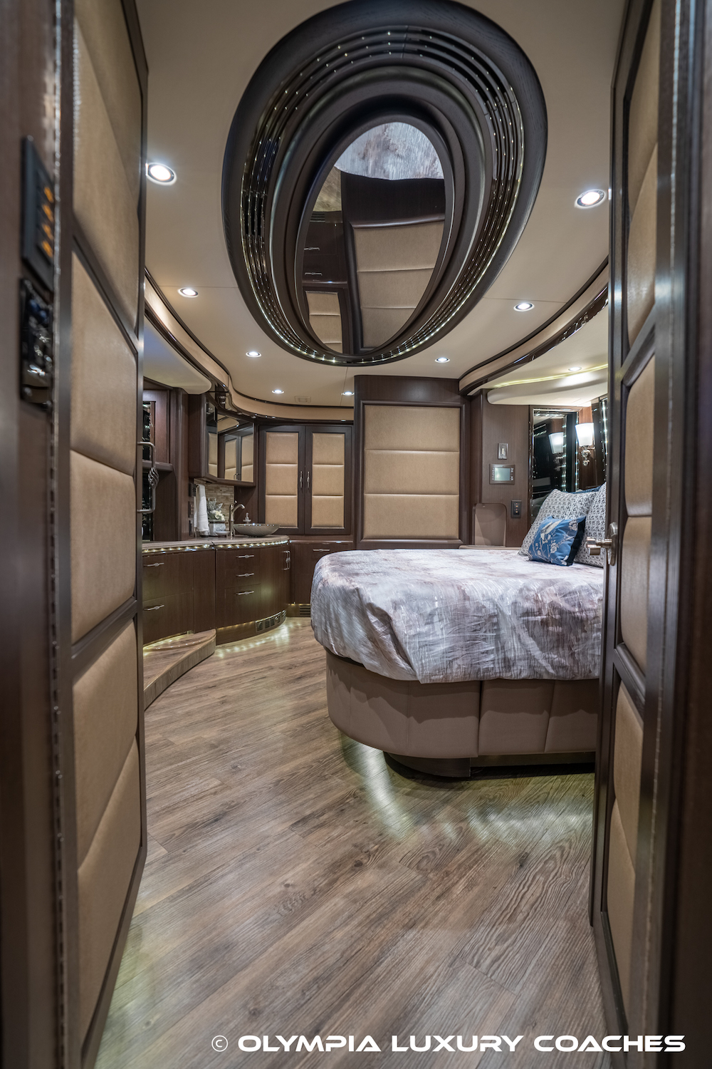 2015 Prevost Liberty H3-45 For Sale