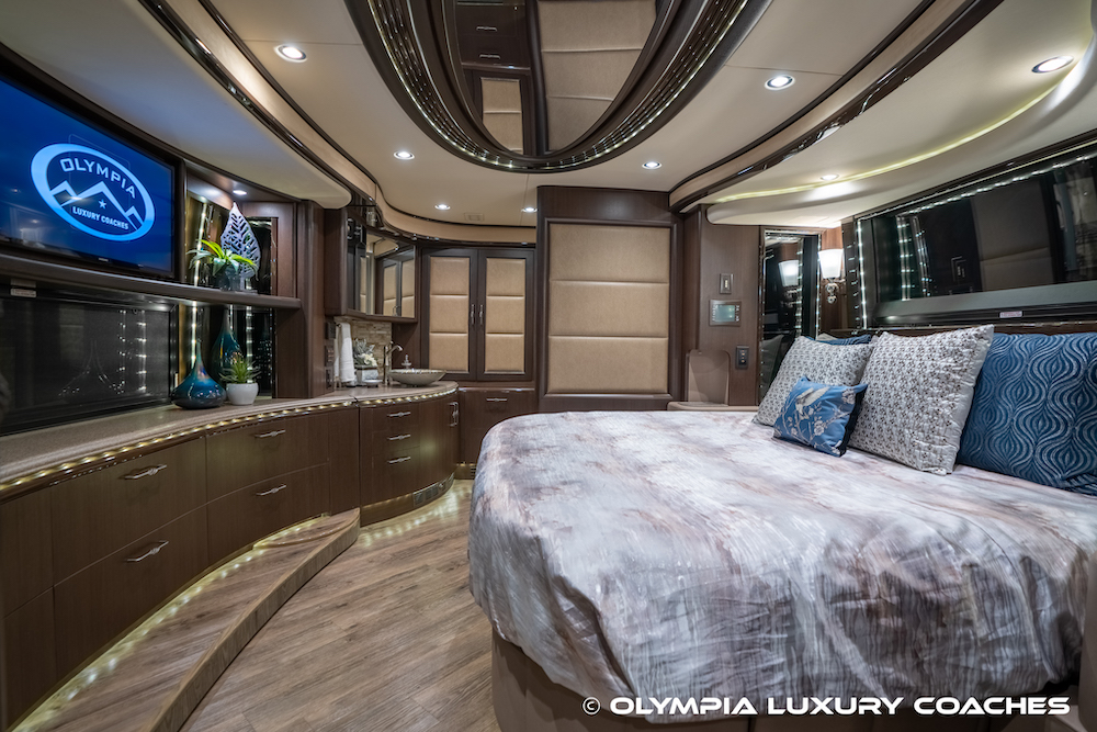 2015 Prevost Liberty H3-45 For Sale