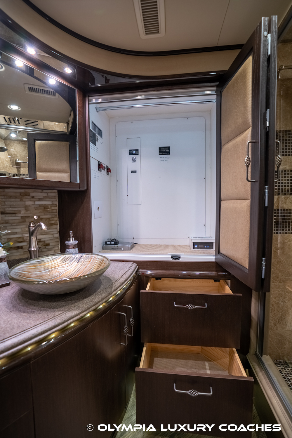 2015 Prevost Liberty H3-45 For Sale