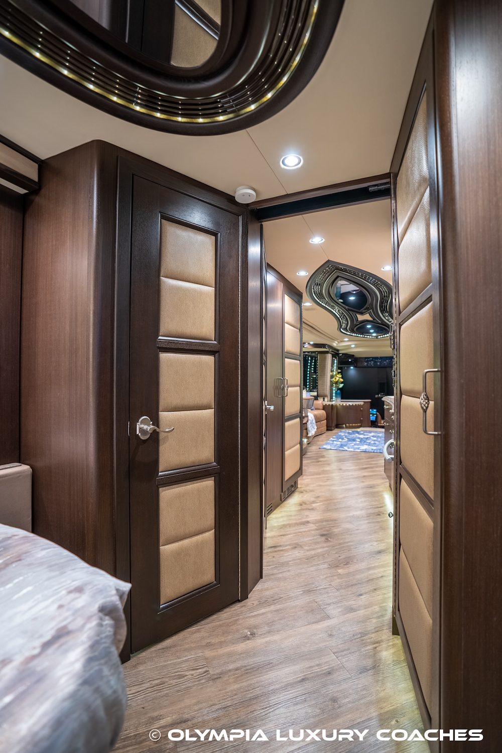 2015 Prevost Liberty H3-45 For Sale