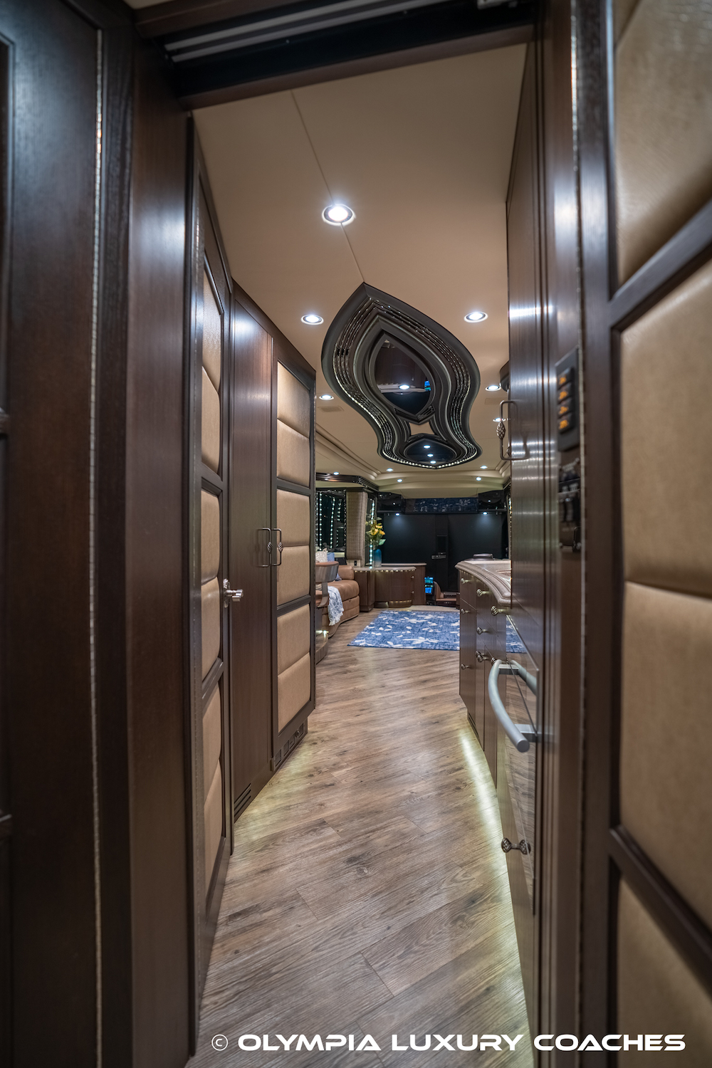 2015 Prevost Liberty H3-45 For Sale