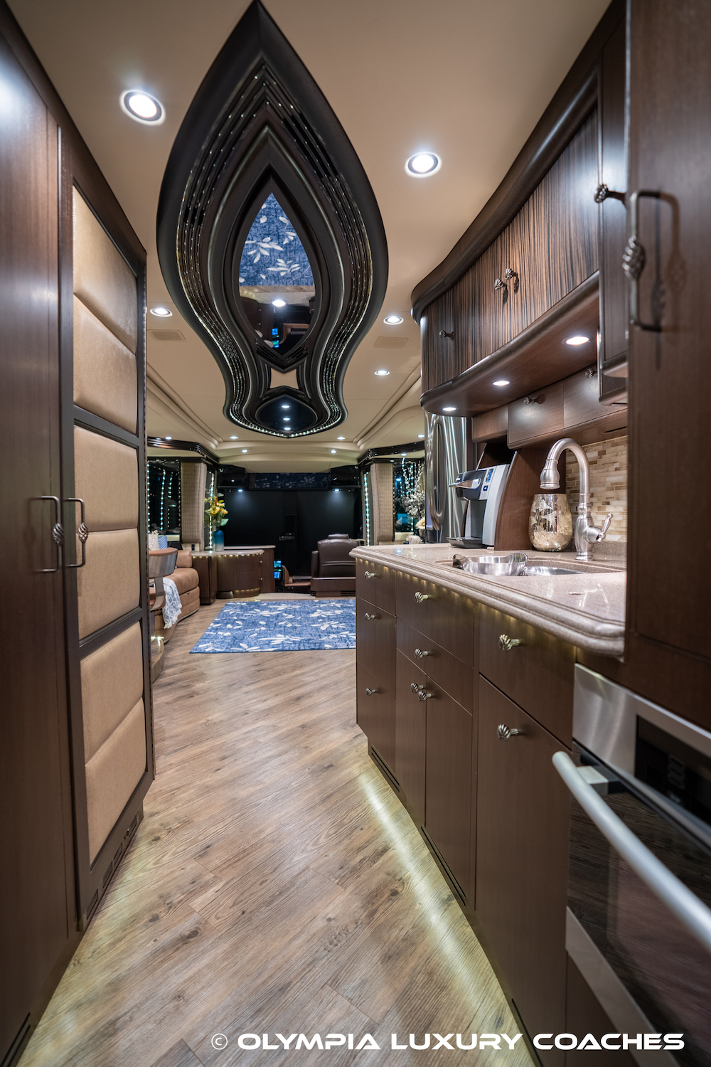 2015 Prevost Liberty H3-45 For Sale