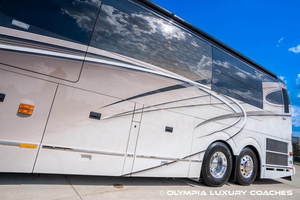 2015 Prevost Liberty H3-45 For Sale