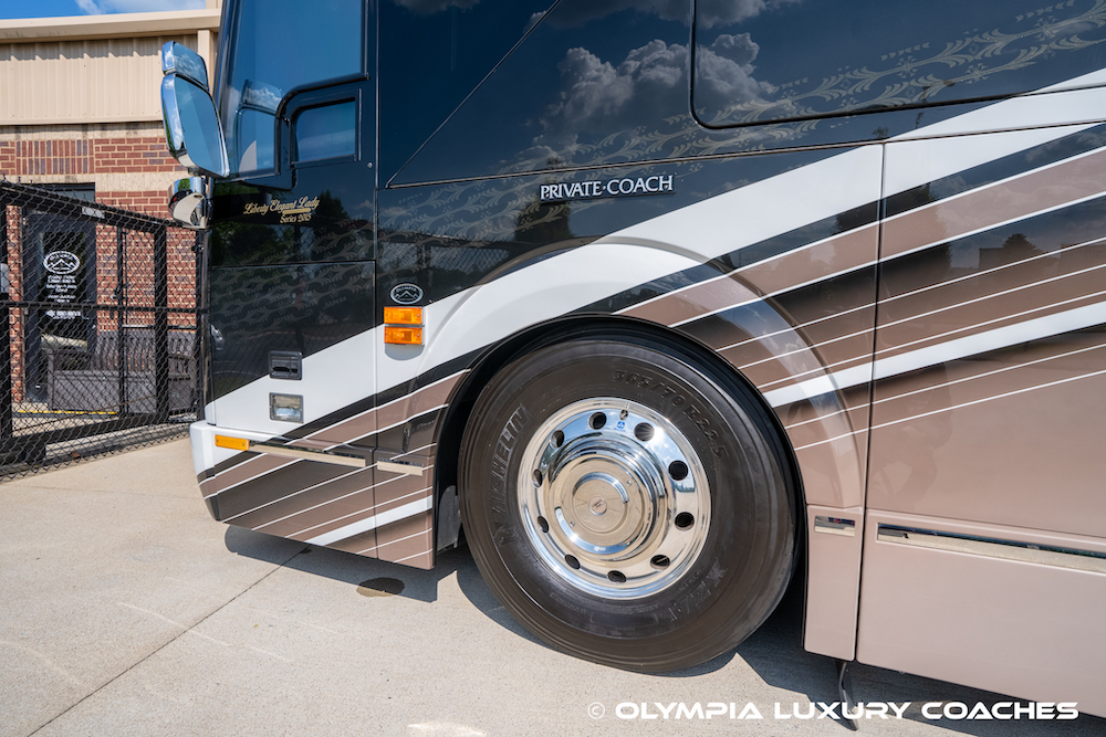 2015 Prevost Liberty H3-45 For Sale