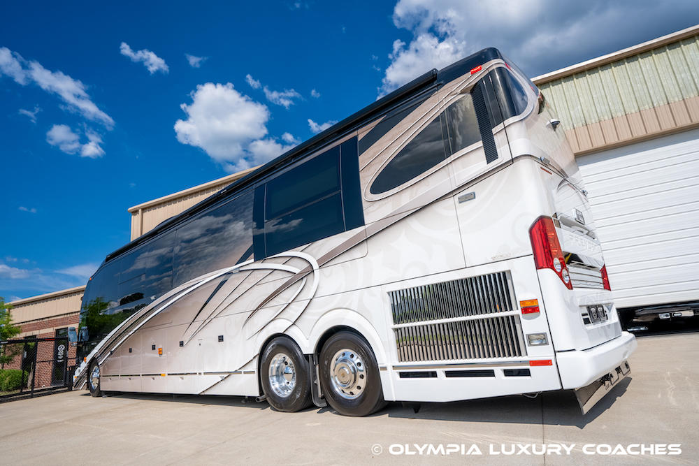 2015 Prevost Liberty H3-45 For Sale