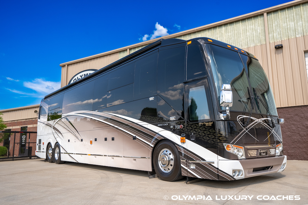 2015 Prevost Liberty H3-45 For Sale