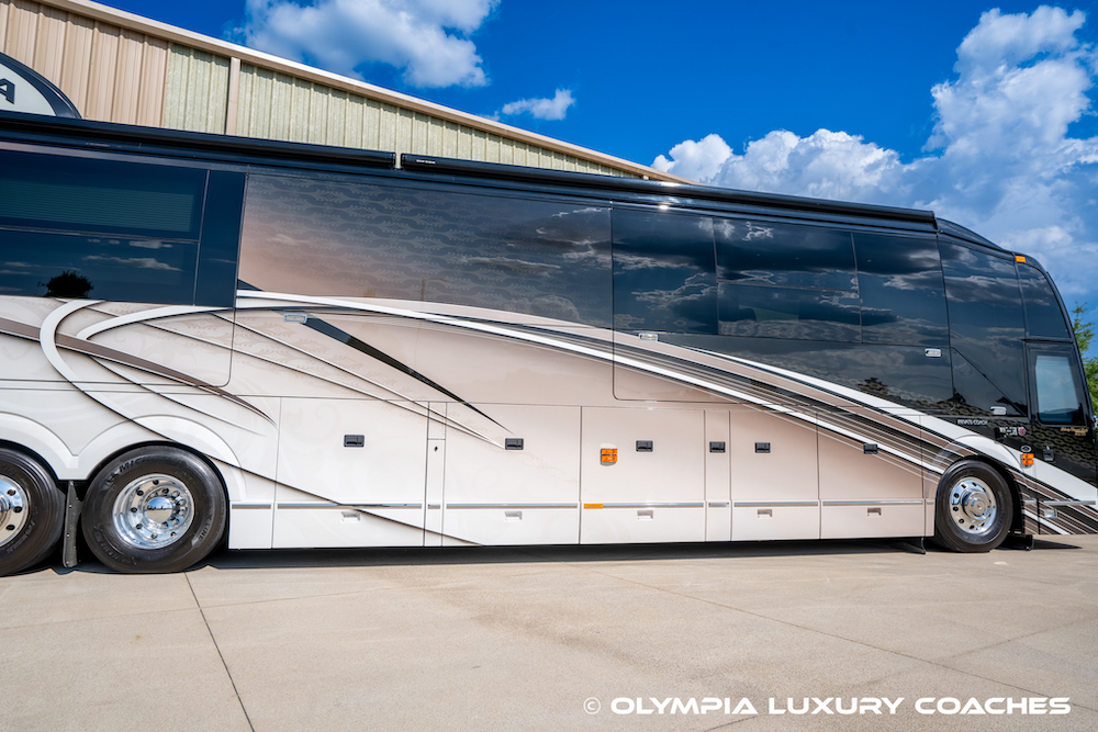 2015 Prevost Liberty H3-45 For Sale