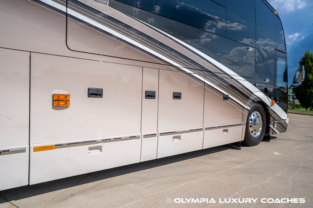 2015 Prevost Liberty H3-45 For Sale