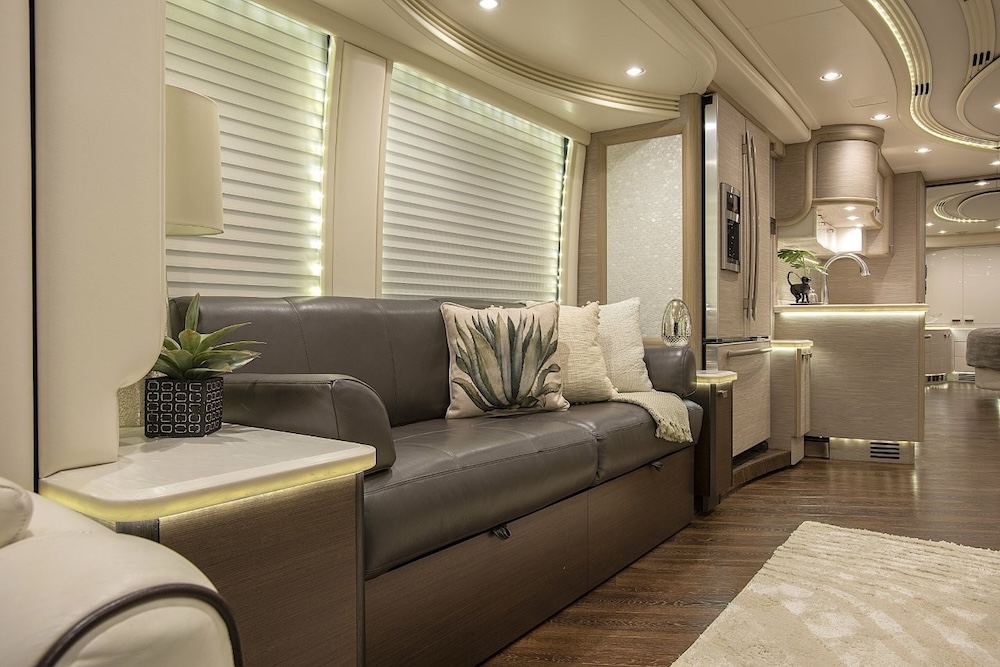 2015 Prevost Liberty H3-45 For Sale