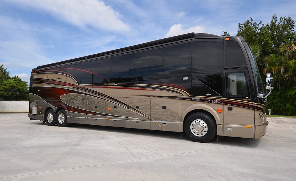 2015 Prevost Liberty H3-45 For Sale