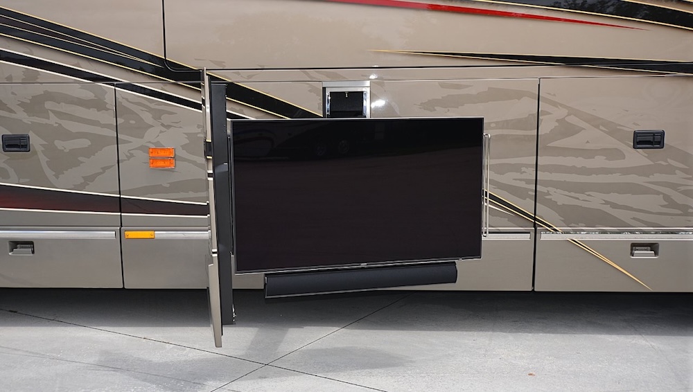 2015 Prevost Liberty H3-45 For Sale