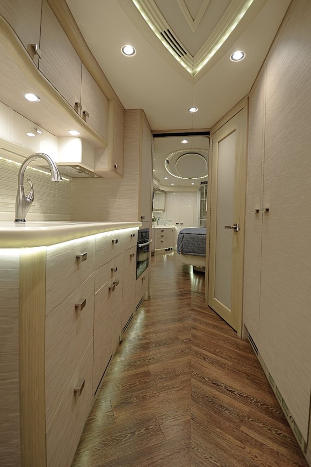 2015 Prevost Liberty H3-45 For Sale