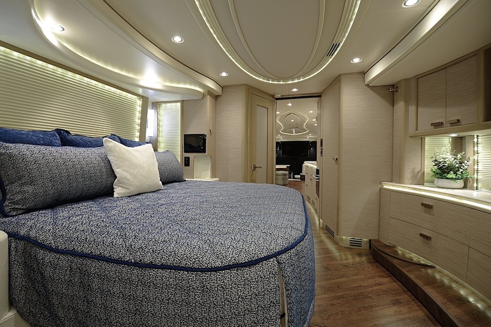 2015 Prevost Liberty H3-45 For Sale