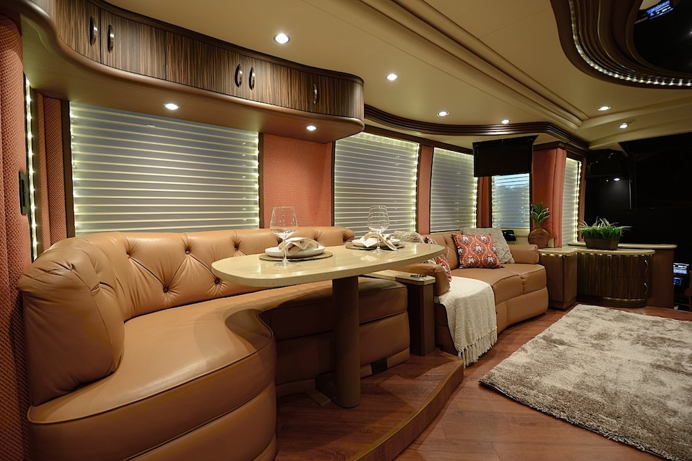 2015 Prevost Liberty H3-45 For Sale