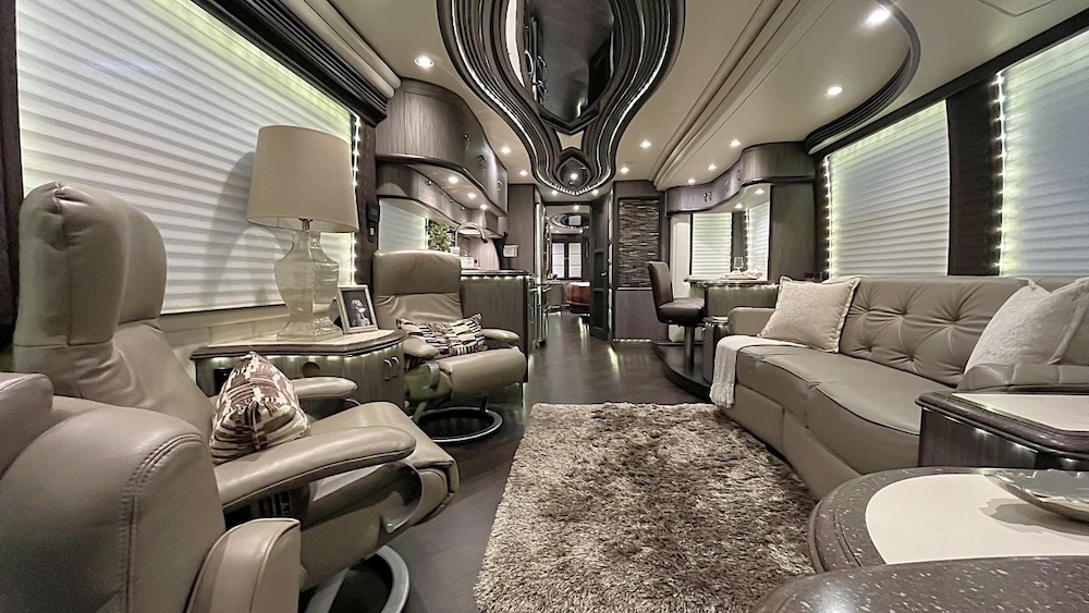 2015 Prevost Liberty H3-45 For Sale