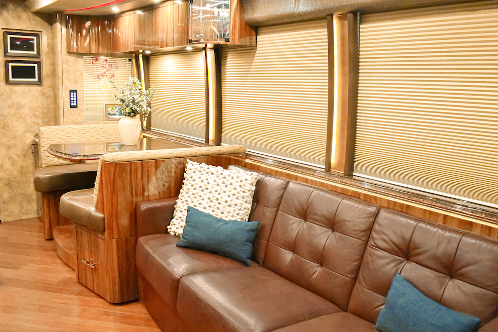 2015 Prevost Marathon X3 For Sale