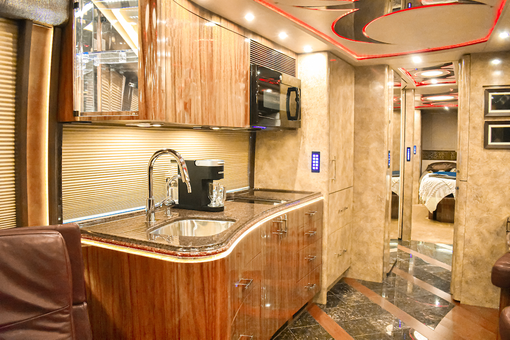 2015 Prevost Marathon X3 For Sale