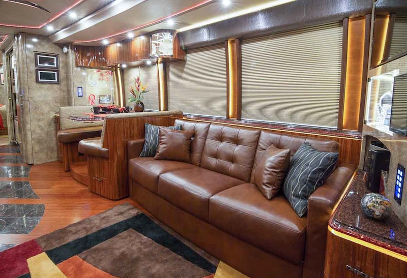 2015 Prevost Marathon XLII For Sale