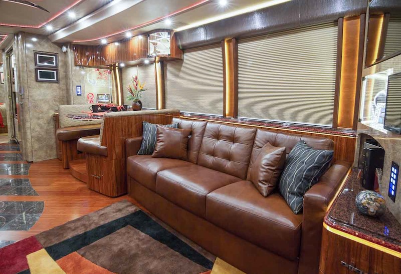 2015 Prevost Marathon XLII For Sale